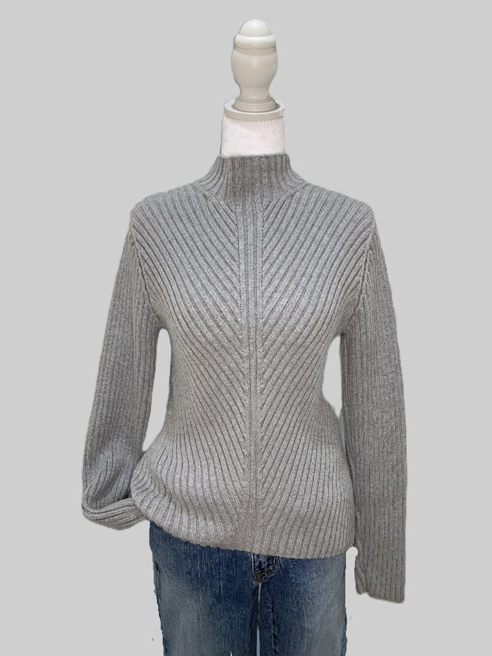 Vintage Ralph Lauren Y2K Women Mock-Neck Ribbed Chevron Gray Sweater Size M